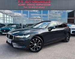 VOLVO V60 D3 150ch Momentum Geartronic / Toit ouvrant / Climatisation automatique / CarPlay / 2019 / 150 442kms