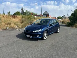 PEUGEOT 206 1.4 i 75cv Essence