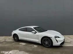 Porsche Taycan Bateria Performance Plus