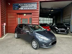 Ford fiesta 1.6 tdci 90cv climatisation 2010 ct ok