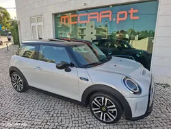 MINI 3 Portas Cooper SE Camden Edition