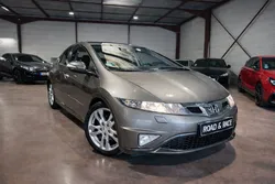 Honda Civic 8 (VIII) 1.8 I-VTEC 140 Ch Sport FaceLift Phase 2 - Régulateur / Clim Auto / Radar / Siège chauffant ...