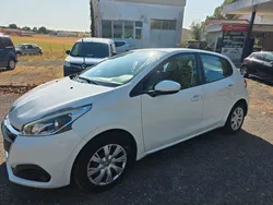 Peugeot 208 1.6 hdi