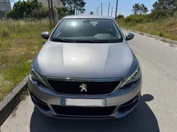 Peugeot 308 II
