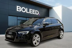 AUDI A3 Sportback 1.6 TDI - 110 - BVA 8V Design - TOIT OUVRANT - CARPLAY - RADAR DE RECUL