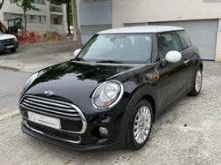 MINI Cooper 136cv
