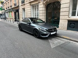 Mercedes C200 Coupe Sportline 9G Tronic / Night Edition / TOIT OUVRANT/ SIEGES ELEC/ SON BURMESTER/ CAM360°/ KEYLESS ENTRY