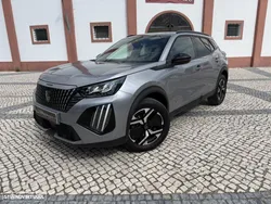 Peugeot 2008 1.2 Hybrid Allure e-DCS6