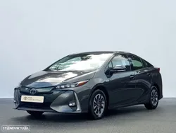 Toyota Prius 1.8 Plug-In Luxury+Pele