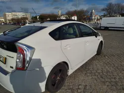 Toyota Prius Luxury