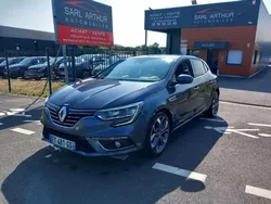 Renault Mégane IV Berline dCi 130 Energy Akaju
