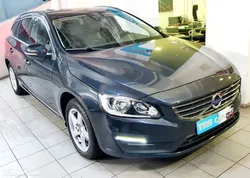 Volvo V60 2.0 D2 Momentum