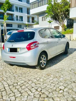 Peugeot 208 1.2 PureTech Allure