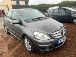 2008 Mercedes-Benz b-200 cdi 2.0 140 cv. Le kilométrage est d'origine