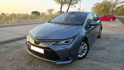 Toyota Corolla Sedán 125H Active Tech