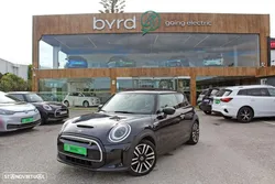 MINI 3 Portas Cooper SE Camden Edition