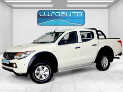 Mitsubishi L200 2.4 DI-D CD Space Cab Invite 2WD