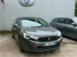 DS4 Connected Chic 120ch