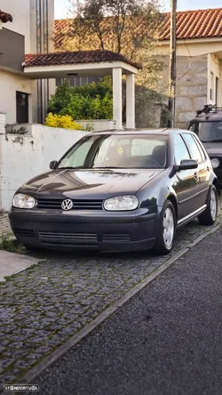 VW Golf 1.4i Confort