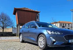 Ford Focus titanium