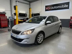 PEUGEOT 308 PHASE II (T9) 1.2 e-THP 12V 110 cv Pack Style - Garantie 6 Mois - ÉTAT IRRÉPROCHABLE