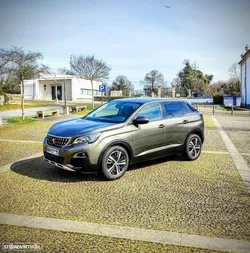 Peugeot 3008 PureTech 130 Stop & Start GPF Allure Pack