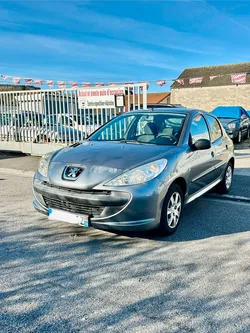 Peugeot 206+ 1.1i 60 cv 218705 km