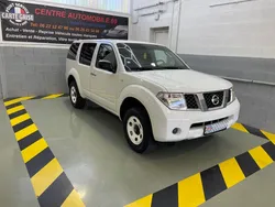 Nissan PATHFIND. (R51M) 2.5 dCi 16V 4WD 171 cv 7 Places