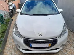 Peugeot 208 1400 hdi diesel