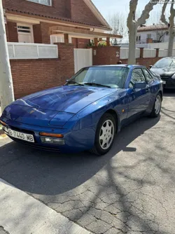 Porsche 944 S