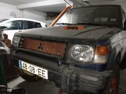 Mitsubishi Pajero GLX