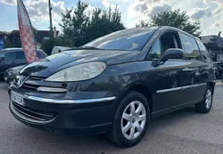PEUGEOT 807 2.0 HDi 138 cv 7place