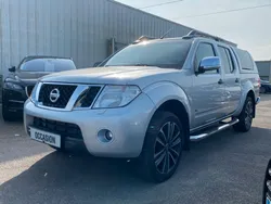 Nissan Navara V6 3.0L 231CH BVA double cabine FULL OPTS Garantie 1 AN ET révisée TL AUTOMOBILES