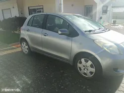 Toyota Yaris 1.0 VVT-i