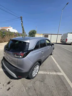 Opel Crossland 1.2 c/garantia
