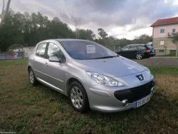 Peugeot 307 1.4i 153 mil kms