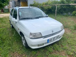 Renault Clio 1.1