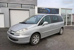 Peugeot 807 2.0 HDI 135 PREMIUM GARANTIE 12 MOIS