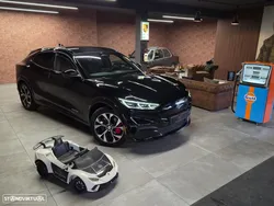 Ford Mustang Mach-E AWD PREMIUM