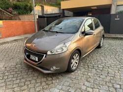 Peugeot 208 1.6diesel , 90cv