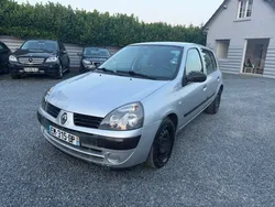 RENAULT CLIO II 1.5 DCI 65 ch