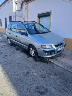 Mitsubishi Space Star top