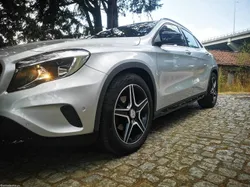 Mercedes-Benz GLA 180 CDI - PACK AMG LINE - NACIONAL - C/ Garantia - Distribuição Mudada