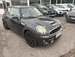 Mini Hatch R56 D 143 ch Cooper S