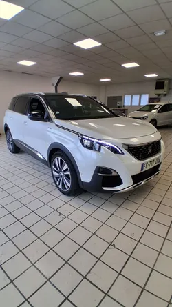 Peugeot 5008 1.5 hdi 130cv GT Line eat8 (boite auto) 7 places