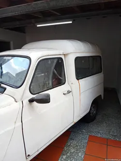 Renault 4 F