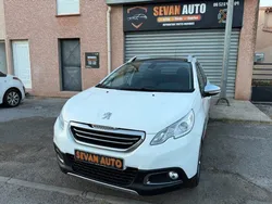 PEUGEOT 2008 1.2 PURETECH 110 ch S&S BVM5 Féline Titane