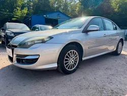 Renault laguna 3 berline phase 2 1.5l dci 110cv finition carminat 248.000kms 11/2010 gps europe bluetooth regulateur de vitesse fermeture centralisée