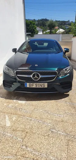 Mercedes-Benz E 300 9G-TRONIC AMG Line
