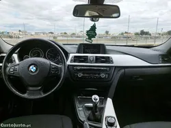 BMW 320 F30